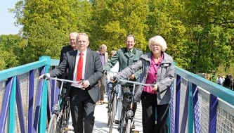 Die neue Brücke verbindet die Vossener Tannen mit dem Postweg (Foto: SDS)
